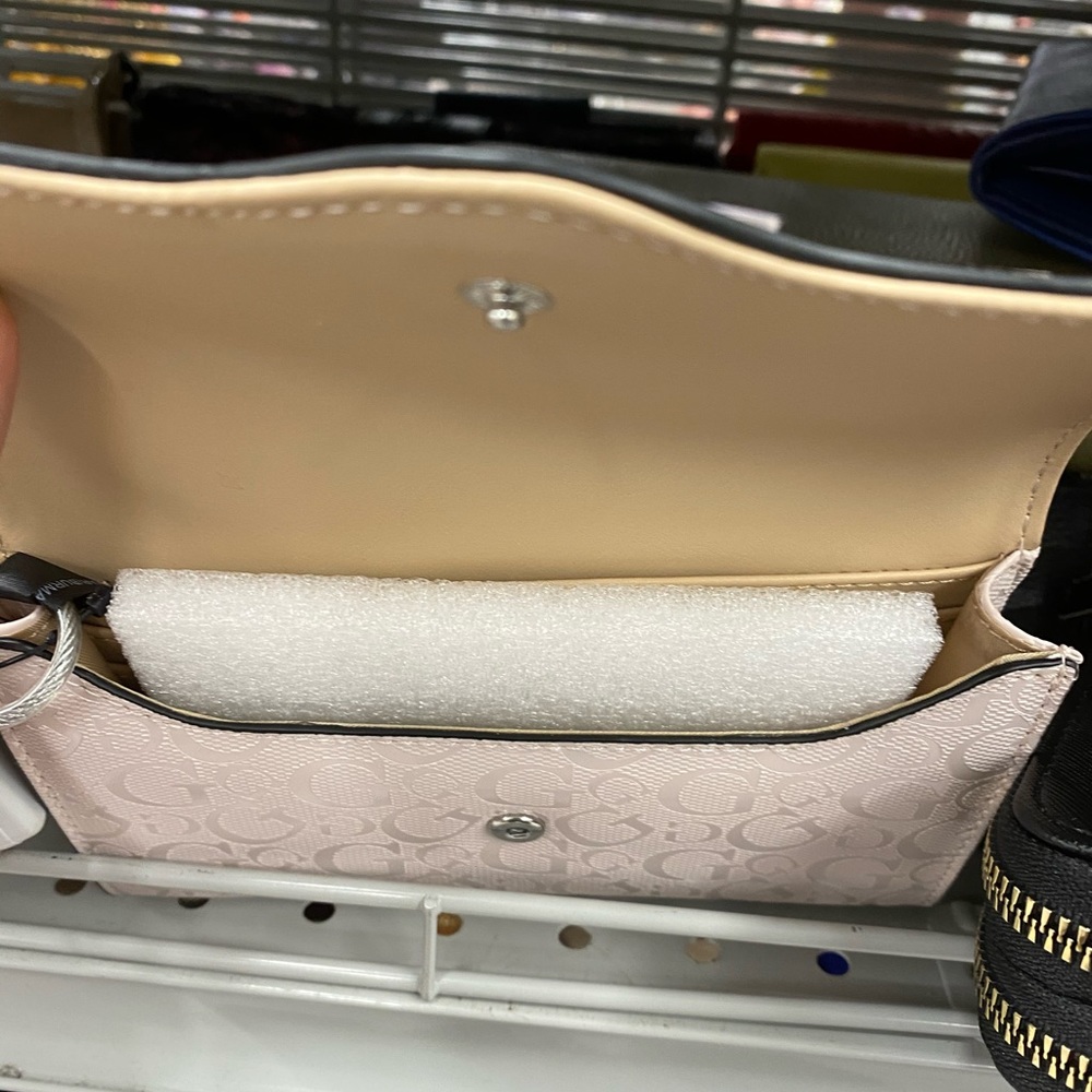 Wallet - Picture 3 of 3